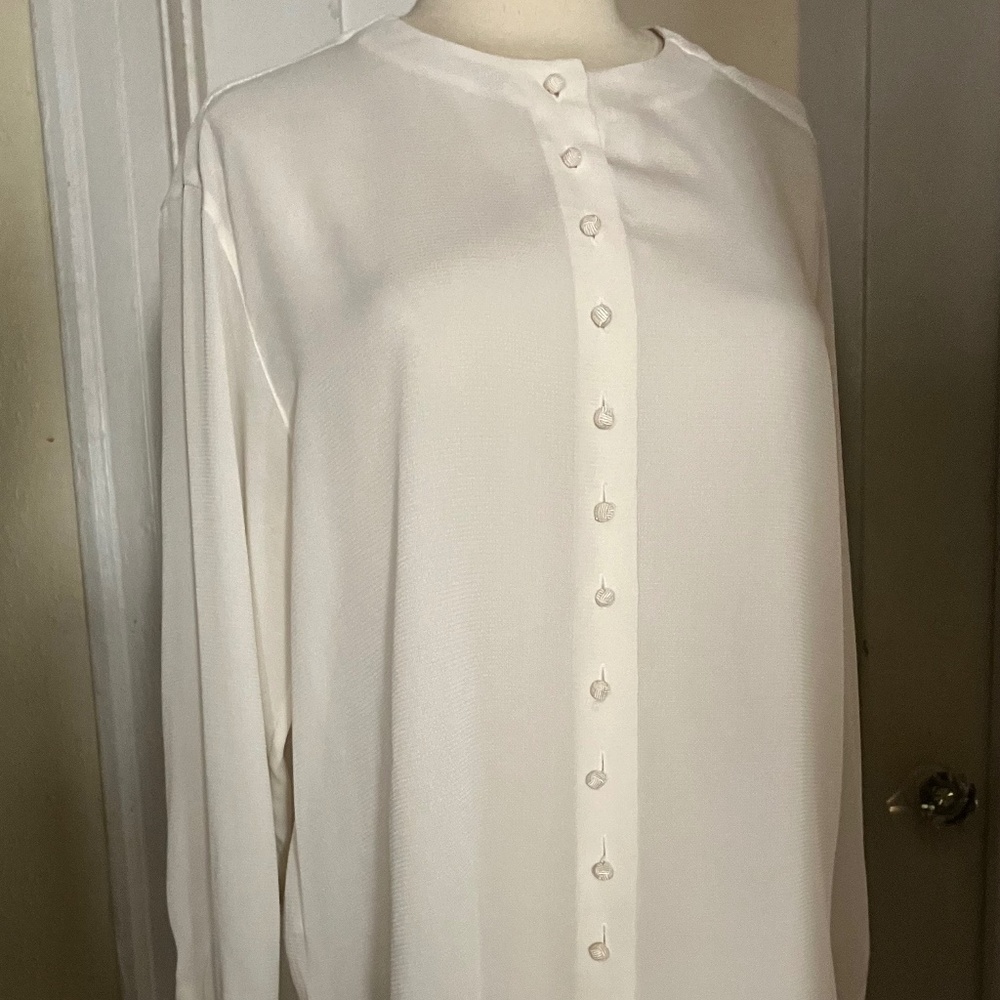 Vintage JONES NEW YORK Creamy Silk Crepe Tunic Top, Side Vents, Oversize Size 8